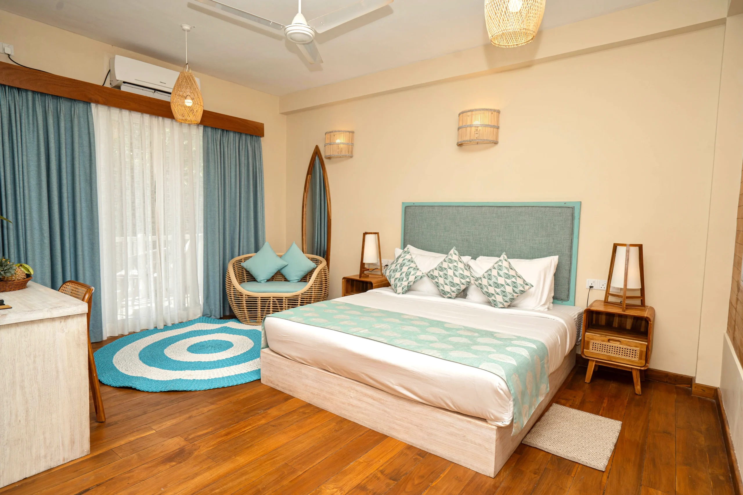 Deluxe Hilltop Residence